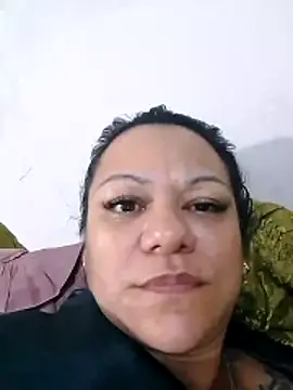 Dafne 77 online show from May 30, 2026, 5:04 am
