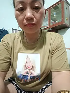 baby 112233 online show from May 12, 2026, 7:55 pm
