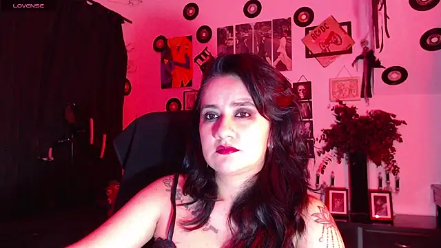 Darkyll33 online show from June 16, 2026, 5:21 am