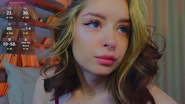 Snapshot of kate__rIna chatting on February 6, 2026, 2:05 am kate rIna online show from February 6, 2026, 2:05 am