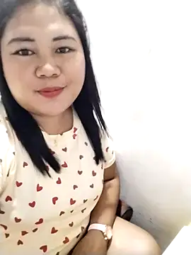 Snapshot of biggbooty15 chatting on February 24, 2026, 11:25 pm biggbooty15 online show from February 24, 2026, 11:25 pm