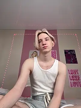 Snapshot of Ron_Vilss chatting on February 12, 2026, 4:29 am Ron Vilss online show from February 12, 2026, 4:29 am