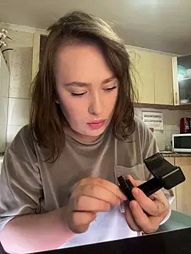 Snapshot of RussianBetty chatting on February 26, 2026, 7:13 pm RussianBetty online show from February 26, 2026, 7:13 pm