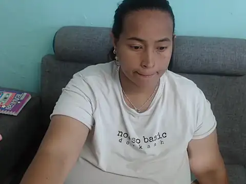 Snapshot of BustySexy_Nataly chatting on February 22, 2026, 5:11 pm BustySexy Nataly online show from February 22, 2026, 5:11 pm