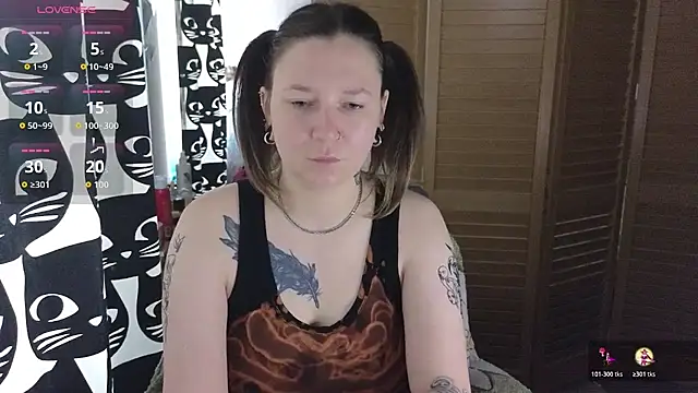 Snapshot of Ozalin_ chatting on July 15, 2026, 11:26 am Ozalin online show from July 15, 2026, 11:26 am
