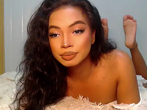 girlyteengrl online show from February 17, 2026, 5:19 pm