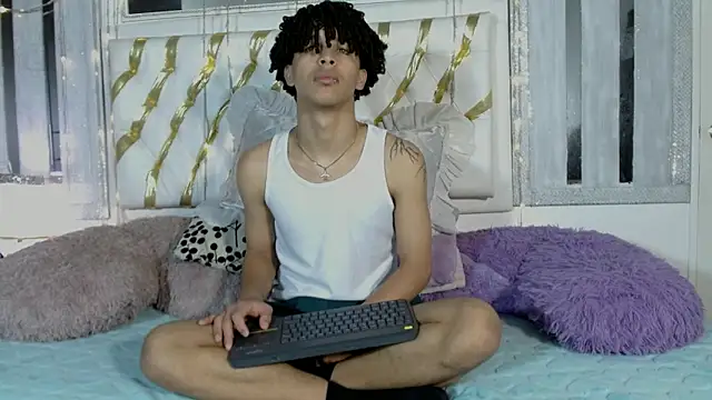 Snapshot of ian_smith_ chatting on February 26, 2026, 12:26 pm ian smith online show from February 26, 2026, 12:26 pm