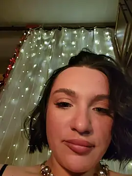 Snapshot of HotDevilGirl_ chatting on February 13, 2026, 4:25 pm HotDevilGirl online show from February 13, 2026, 4:25 pm