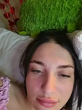 Snapshot of HotDevilGirl_ chatting on February 26, 2026, 7:02 pm HotDevilGirl online show from February 26, 2026, 7:02 pm