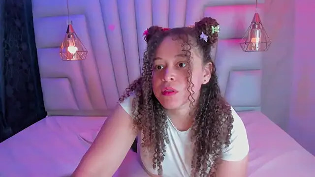 Snapshot of IrinaVoshh_ chatting on February 16, 2026, 7:21 pm IrinaVoshh online show from February 16, 2026, 7:21 pm