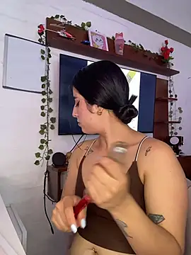 Snapshot of Natasha-Naughty- chatting on February 20, 2026, 2:17 pm Natasha-Naughty- online show from February 20, 2026, 2:17 pm