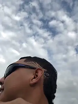 Snapshot of _Usher chatting on February 26, 2026, 9:58 pm Usher online show from February 26, 2026, 9:58 pm