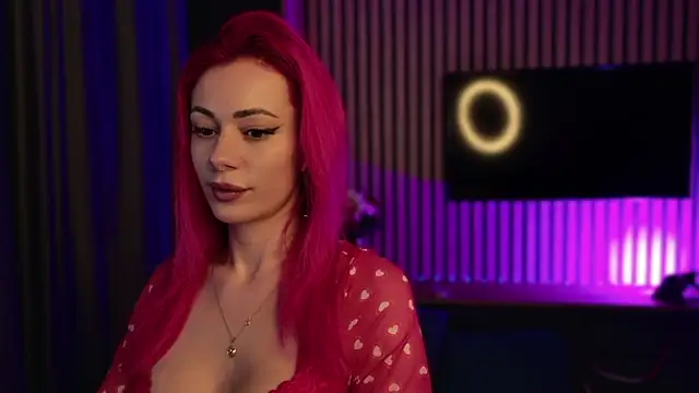 Snapshot of KaylieRosse chatting on February 15, 2026, 6:04 pm KaylieRosse online show from February 15, 2026, 6:04 pm