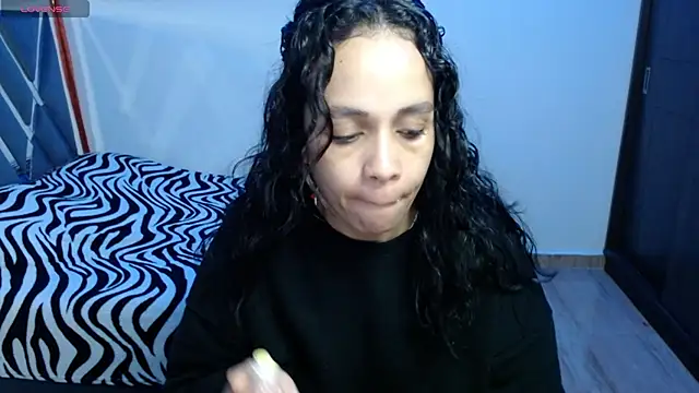 paula lopez   online show from May 6, 2026, 10:48 pm