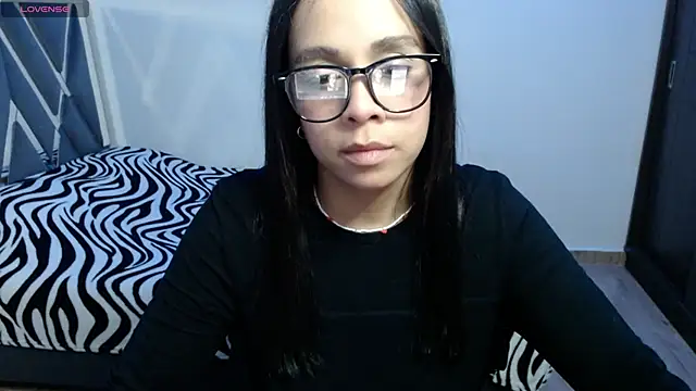 paula lopez   online show from May 9, 2026, 11:21 pm