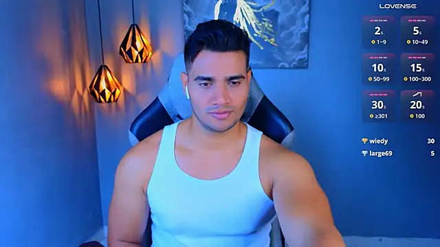 Snapshot of AndresRodriguez1 chatting on May 1, 2026, 2:32 pm AndresRodriguez1 online show from May 1, 2026, 2:32 pm
