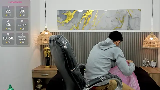 JDWhite18 online show from March 31, 2026, 4:13 am