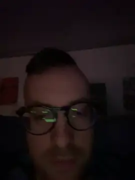 Snapshot of io1Elian chatting on May 19, 2026, 7:53 pm io1Elian online show from May 19, 2026, 7:53 pm