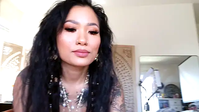 222goddess444you online show from May 22, 2026, 10:04 pm