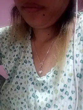 Snapshot of neha0882 chatting on February 27, 2026, 1:05 am neha0882 online show from February 27, 2026, 1:05 am