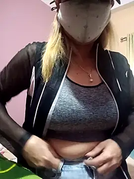 Snapshot of neha0882 chatting on February 28, 2026, 2:01 am neha0882 online show from February 28, 2026, 2:01 am