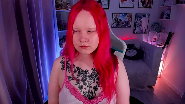 Snapshot of AnnieVibe chatting on May 6, 2026, 5:40 pm AnnieVibe online show from May 6, 2026, 5:40 pm