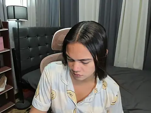 TinyCock Rein online show from March 4, 2026, 4:57 pm