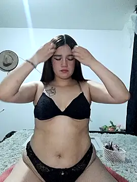 Snapshot of bunnynube chatting on February 7, 2026, 12:36 am bunnynube online show from February 7, 2026, 12:36 am