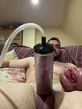 Ghostdick0712 online show from April 14, 2026, 8:04 pm