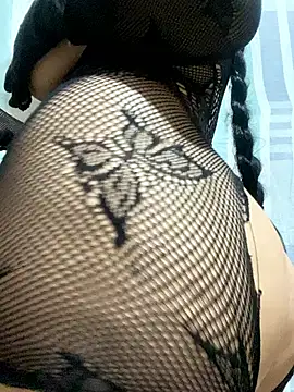 Mastress-cuckold online show from April 15, 2026, 9:37 pm