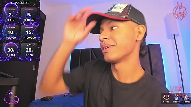 Snapshot of StellayDrake chatting on February 17, 2026, 1:40 pm StellayDrake online show from February 17, 2026, 1:40 pm