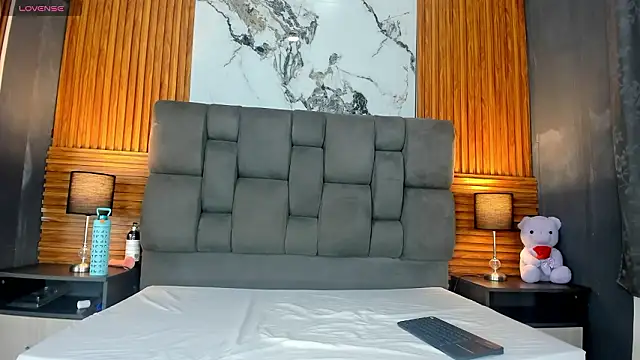 ellie doll1 online show from February 19, 2026, 7:21 pm