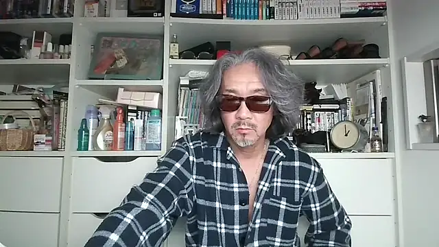 Snapshot of MtaS1 chatting on April 5, 2026, 3:53 pm MtaS1 online show from April 5, 2026, 3:53 pm