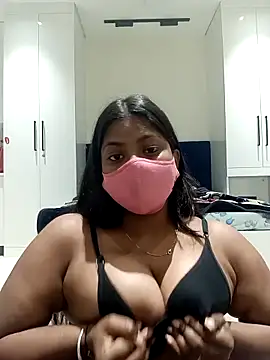 Snapshot of Sunitak450 chatting on February 11, 2026, 2:11 pm Sunitak450 online show from February 11, 2026, 2:11 pm