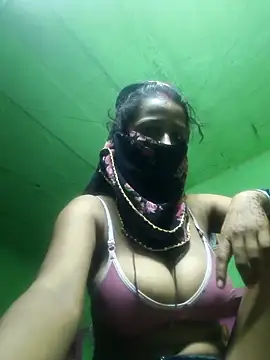 Snapshot of Vinita_cuty chatting on April 5, 2026, 1:08 pm Vinita cuty online show from April 5, 2026, 1:08 pm