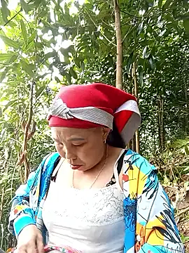 Snapshot of lena-cute chatting on February 3, 2026, 8:08 am lena-cute online show from February 3, 2026, 8:08 am