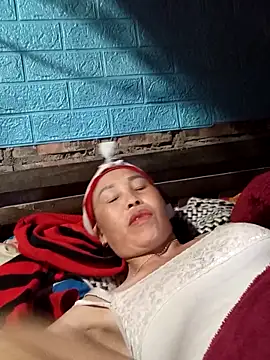 lena-cute online show from March 17, 2026, 11:57 am