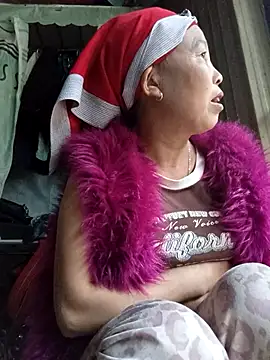 lena-cute online show from March 25, 2026, 11:05 am