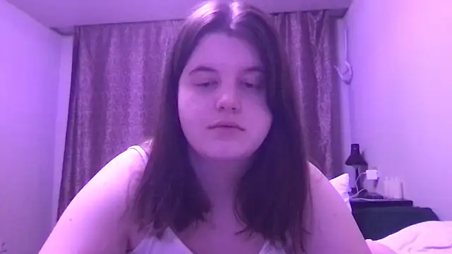 Snapshot of KristiFoxy chatting on February 23, 2026, 10:07 pm KristiFoxy online show from February 23, 2026, 10:07 pm