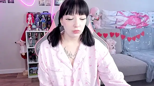 Snapshot of MollysLand chatting on February 26, 2026, 8:35 am MollysLand online show from February 26, 2026, 8:35 am