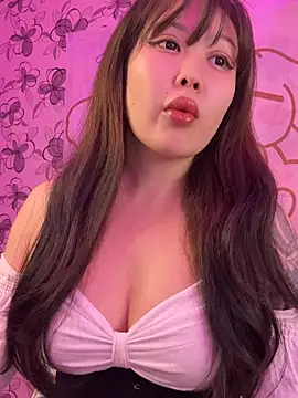 YukiiTYAN online show from February 8, 2026, 1:36 pm