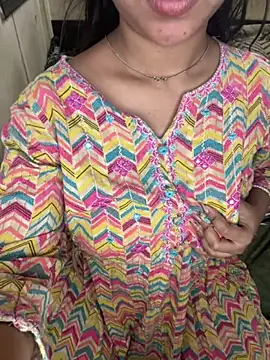 Snapshot of nauty_girl_shalu chatting on February 19, 2026, 4:52 am nauty girl shalu online show from February 19, 2026, 4:52 am