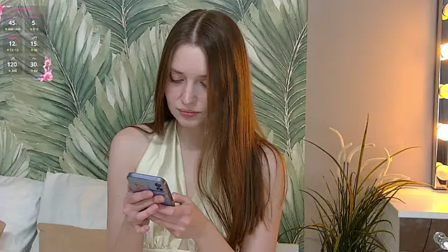 EmmaSagge online show from February 8, 2026, 6:28 am