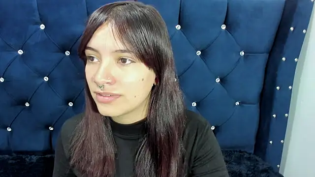 Snapshot of nahomy_glow chatting on February 6, 2026, 7:06 pm nahomy glow online show from February 6, 2026, 7:06 pm