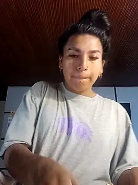 Snapshot of MeelFox chatting on February 26, 2026, 12:15 pm MeelFox online show from February 26, 2026, 12:15 pm