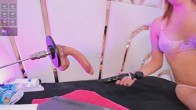 Snapshot of MelodyBloom_ chatting on February 20, 2026, 12:05 pm MelodyBloom online show from February 20, 2026, 12:05 pm