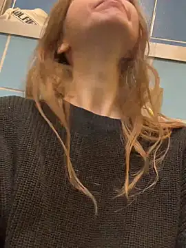 Snapshot of Bubble_Chloe chatting on February 19, 2026, 11:50 am Bubble Chloe online show from February 19, 2026, 11:50 am