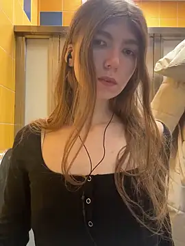 Snapshot of Bubble_Chloe chatting on February 21, 2026, 8:04 am Bubble Chloe online show from February 21, 2026, 8:04 am