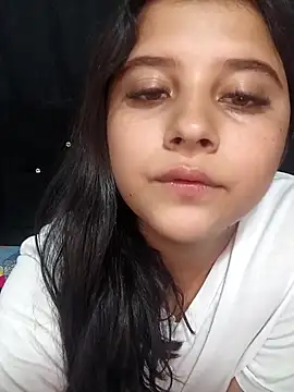 Salome Vivas online show from March 5, 2026, 4:52 am