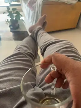 Rah0091 online show from February 5, 2026, 9:36 am